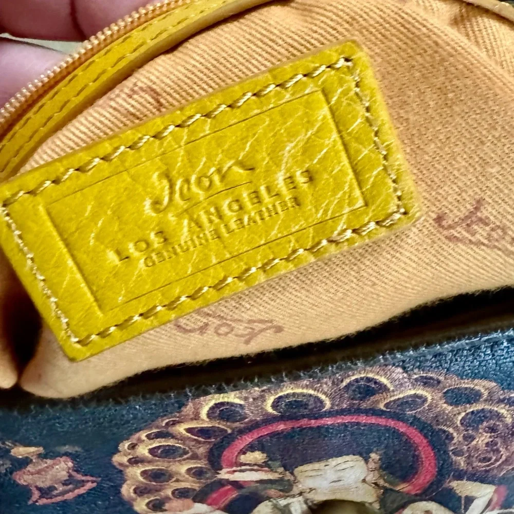 Fabulous ICON Los Angeles, Buddah purse w/ dust bag Snazzy Zen, Boho, Ca. Style - Picture 7 of 12